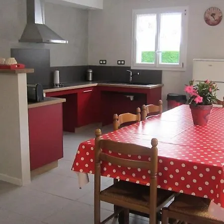 Les 3 Edelweiss*** A Avec Piscine Commune 85550 Arette